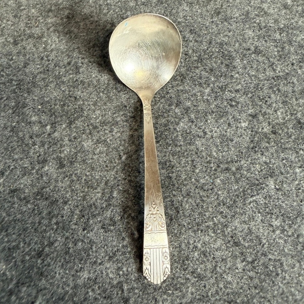 Wm A Rogers Oneida Coronation 1937 Silverplate Cream Soup Spoon Art Deco Vintage
